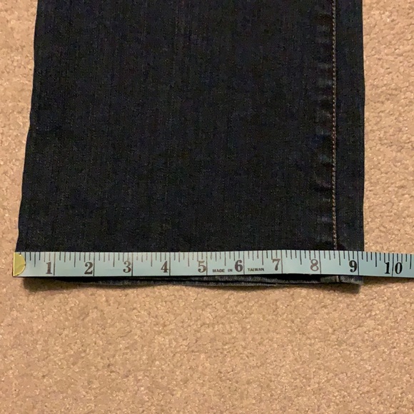 Ann Taylor LOFT original boot jeans in size 10. Excellent preowned condition. - Picture 9 of 9